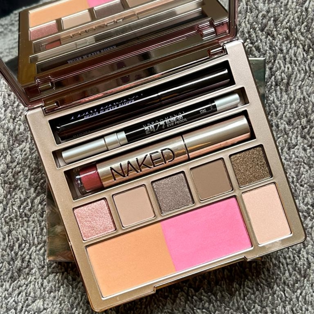 NAKED Urban Decay On the Run